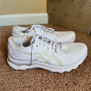 Women’s ASICS Gel Nimbus-24
